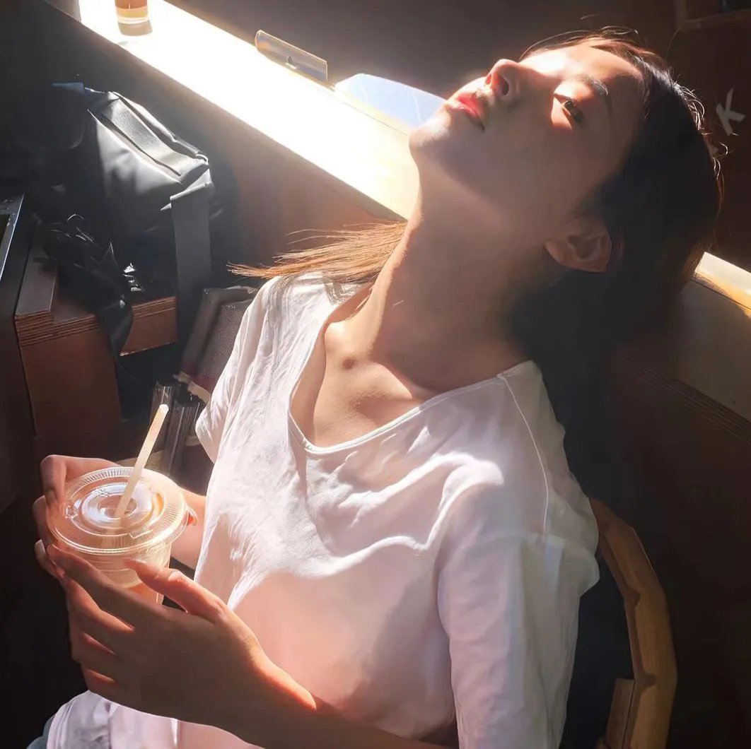 大口女配大口仔